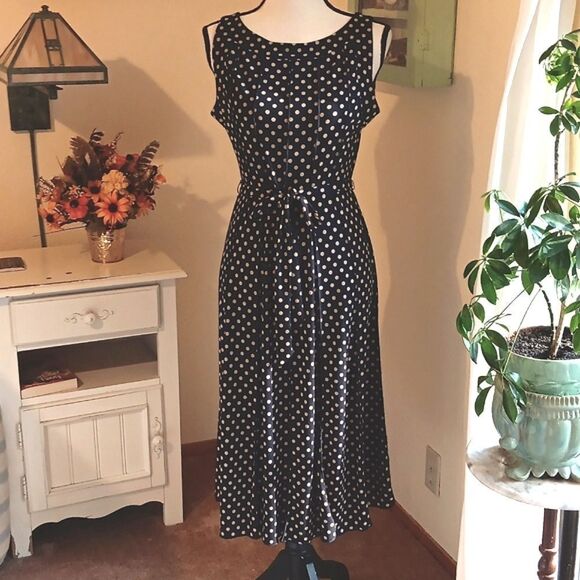 Michael Farrell Dotted Soft Knit Dress - Picture 11 of 11